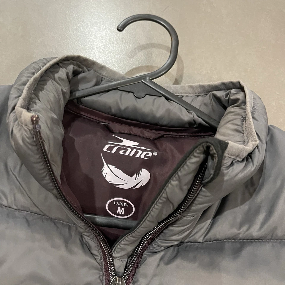 Women’s Crane Grey Down Vest Size Medium - No Care Tag - image 3 of 4