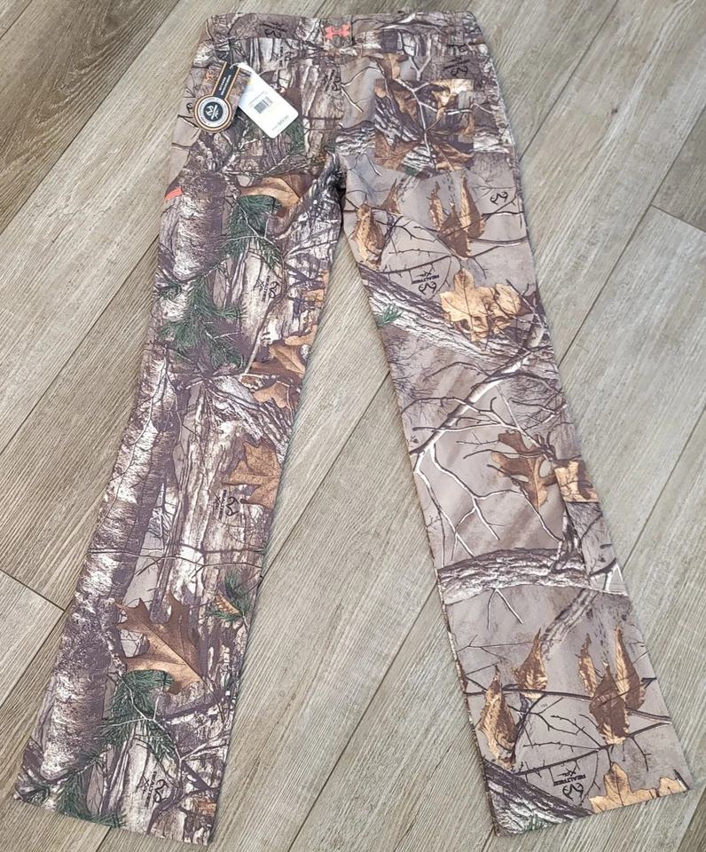 NEW UNDER ARMOUR Womens All Season Gear REALTREE Hunting Pant Scent Control Sz 4 - Image 3 of 4