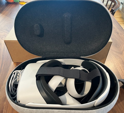Meta Oculus Quest 2 128GB Advanced All-In-One VR Headset - White