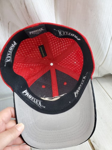 Georgia Bulldogs Fitted Hat Adult S/M Red Black Proflex NCAA Athletic Breathable - Picture 9 of 11
