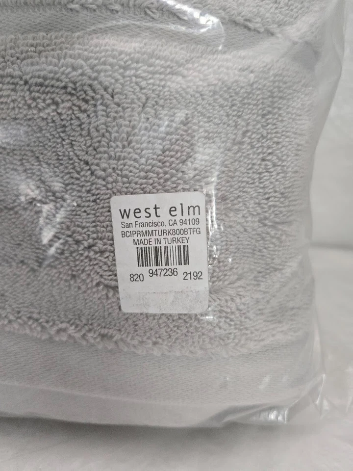 Toalla de baño West Elm Premium Turquía 800 gramos 28" x 54" gris escarcha Foto 2 de 3
