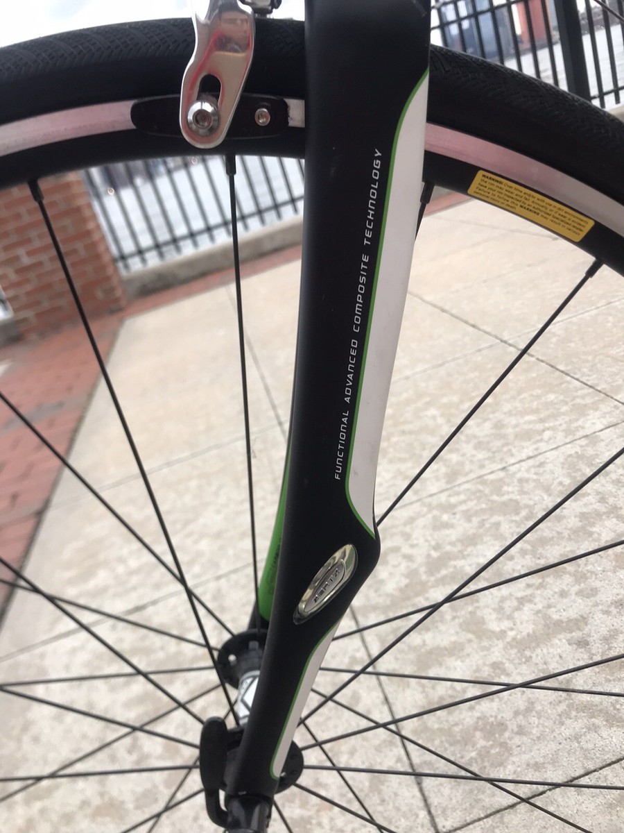 SPECIALIZED DOLCE SPORT COMPACT (54cm) VERY LIGHTWEIGHT ONE OWNER