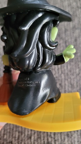 Wizard of Oz 75th Ann Wicked Witch of West - McDonald's Happy Meal loose - Picture 8 of 11