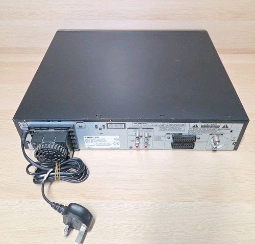 Toshiba D-VR18DT-K-TB DVD/VCR Recorder Combo Player | Spares & Repair | Faulty - Picture 6 of 8