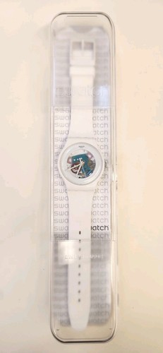 Swatch Watch WHITE LAQUERED SUOW100 2012 New Gent With Case And Battery - Picture 2 of 7