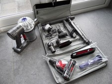 Dyson v6 cordless vacuum cleaner CAR, BOAT, CARAVAN, MOTORHOME, TAXI NEW BATTY