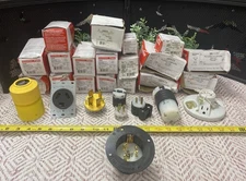 BULK LOT OF PASS & SEYMOUR LEGRAND FLUSH MOUNT PLUG LAMPHOLDER FLANGED INLET NEW