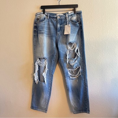NWT KanCan Bonnie High Rise Boyfriend Jeans Distressed Relaxed Women s Size 31