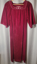 Komar Vintage House Dress/Coat Velour Burgandy One Pocket Petite