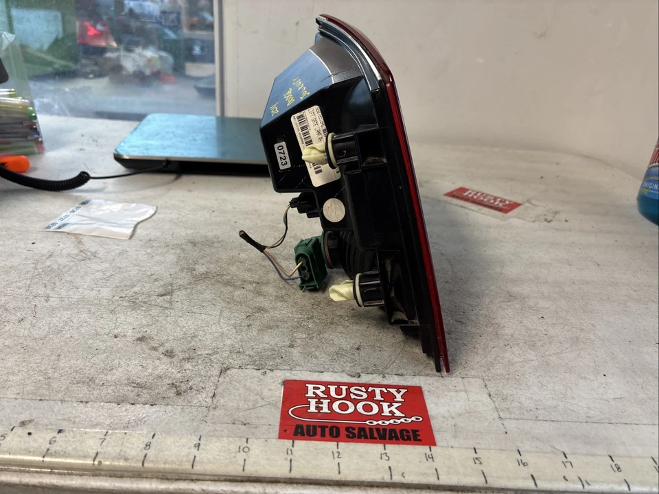 Luz trasera lateral derecha Dodge Journey 2011 pasajero 68078516AC Foto 2 de 4