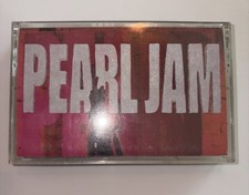 PEARL JAM Ten 1991 Epic Grunge Rock Eddie Vedder Vintage Cassette Tape NICE 