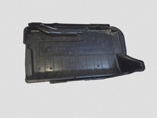 Mercedes-Benz A W176 2016 Deckel Batteriekasten A2465411005 EQW112618 Mercedes-Benz A W176 2016 Deckel Batteriekasten A2465411005 EQW112618