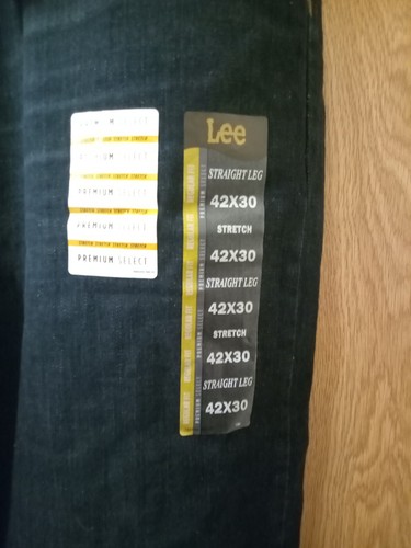 Mens Lee Regular Fit Jeans Straight Leg 42x30 Nwt Premium Stretch Dark Denim - Picture 2 of 5