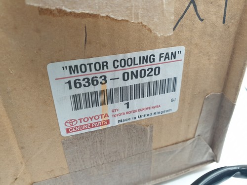 Toyota Auris D4D Genuine Radiator Fan Motor 163630N020 2010 New OEM Part - Picture 2 of 11