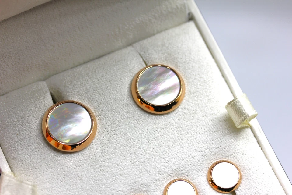 Montblanc Sartorial Set / Manschettenknöpfe und Smokingknöpfe / Id. 123784 / NEU - Bild 2 von 4