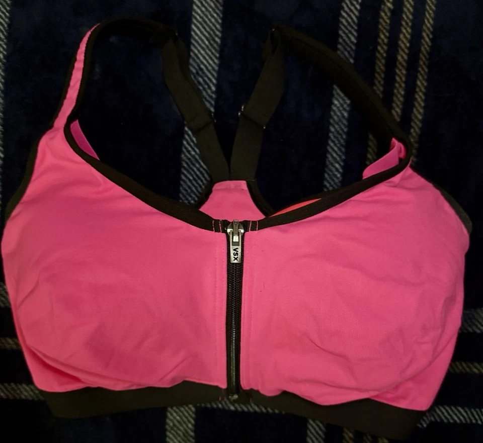Victoria's Secret VSX Knockout Front Close Sports Bra Love Pink Size 34DDD - Image 3 of 4