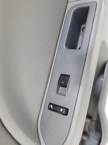 2005 06 07 FORD FIVE HUNDRED RH RIGHT FRONT  DOOR PANEL 2 TONE GRAY - Изображение 3 из 4