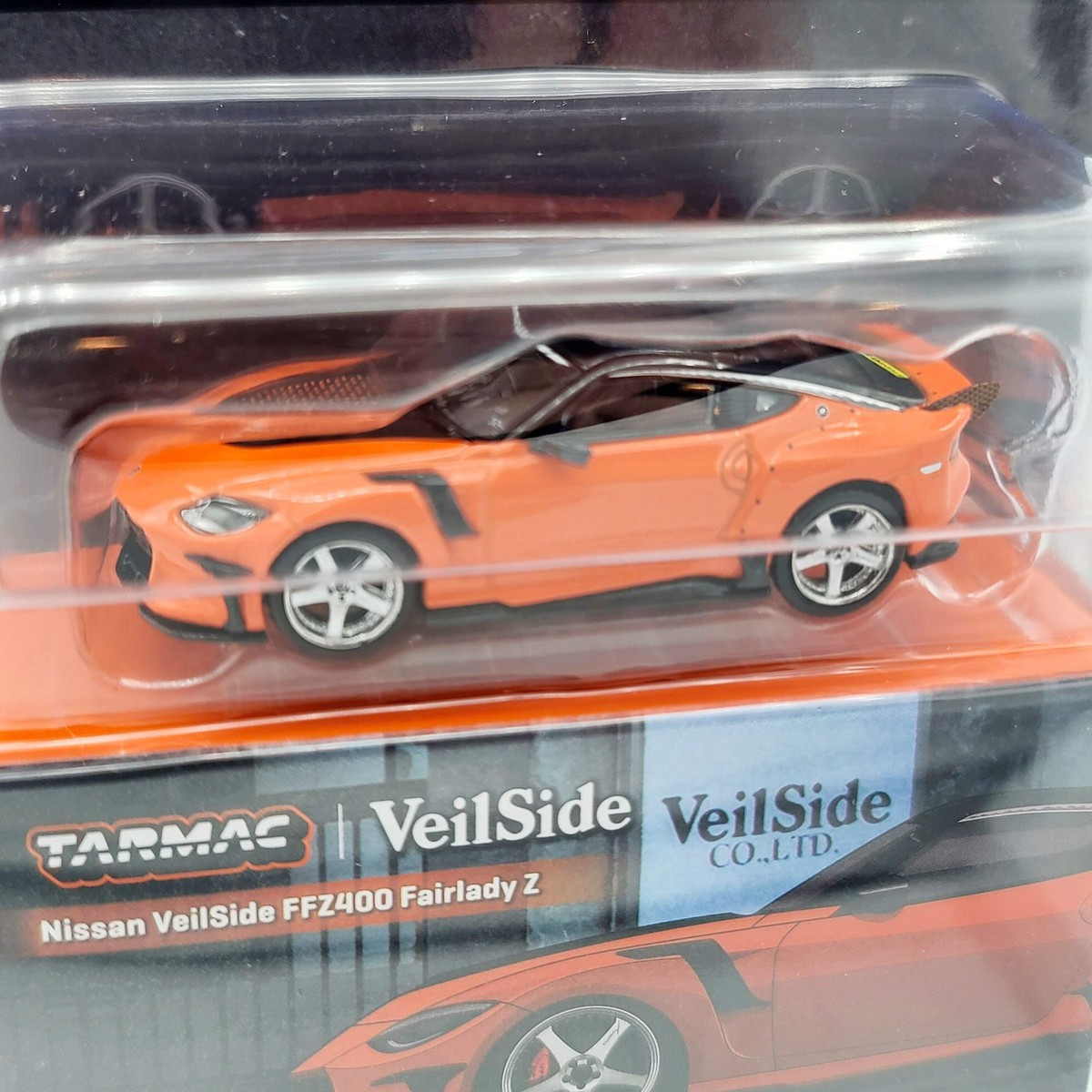 Tarmac Works Nissan Veilside FFZ400 Fairlady Z - 1:64, Orange