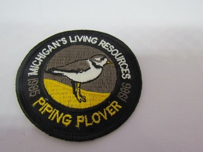 MICHIGAN LIVING RESOURCES PIPING PLOVER 1985 1986 DNR PATCH BIRD ORIGINAL