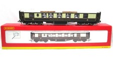 HORNBY R4146a Pullman K Class 3rd Kitchen Car with Lights- Car No 166 - OO Gauge