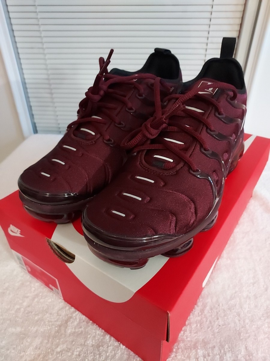nike air vapormax burgundy