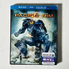 Pacific Rim - Blu-ray + DVD - Charlie Day - Slipcover - Guillermo Del Toro