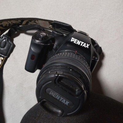PENTAX K-m Digital SLR Camera Great Condition Easy to Use Perfect for Beginners