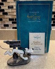 WDCC Collector's Society Pluto "Dynamite Dog" Walt Disney "The Delivery Boy"