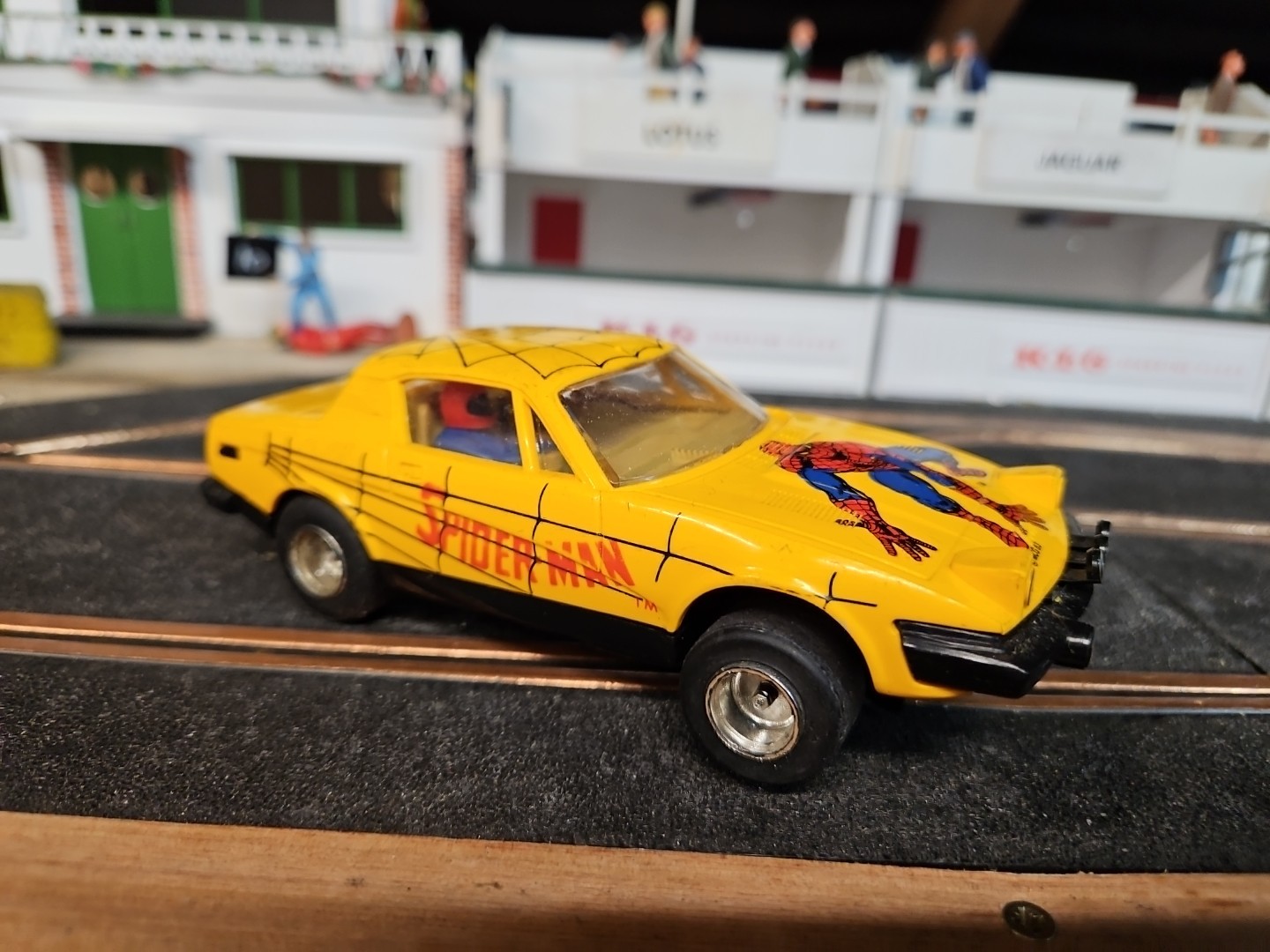 Scalextric Collector Guide - Item - Triumph TR7