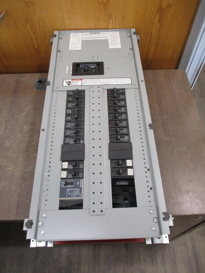 Siemens P2 Main Breaker Panelboard Interior P2A30QJ125FTS 125A Main 120/240V 1Ph - Image 2 of 4