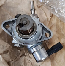 High Pressure Fuel Pump 166301888R for Nissan Qashqai Renault 1.2 TCE DIG-T