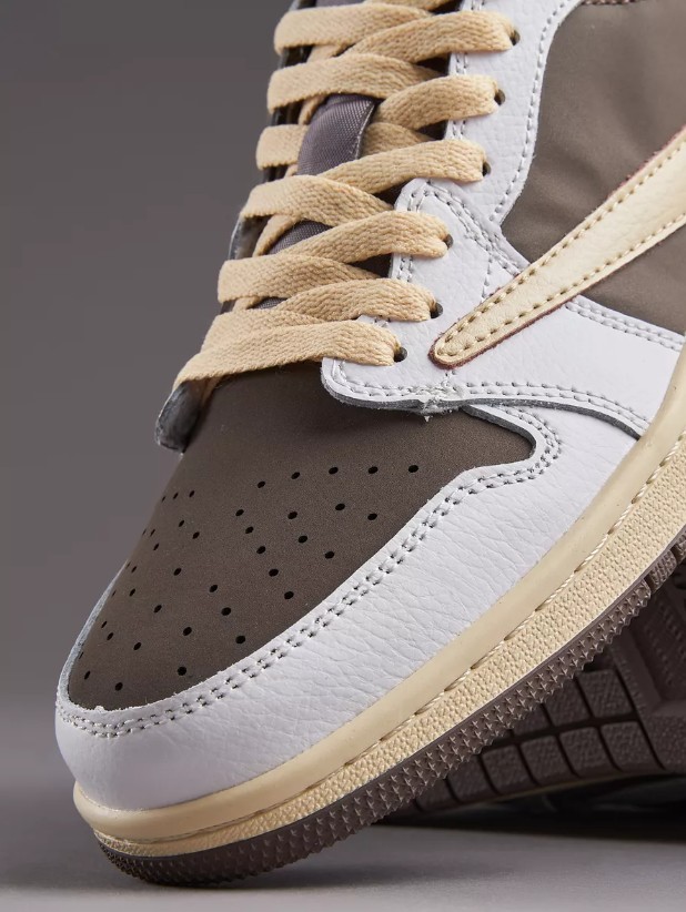 Size 8.5 - Jordan 1 Low OG x Travis Scott Reverse Mocha for sale