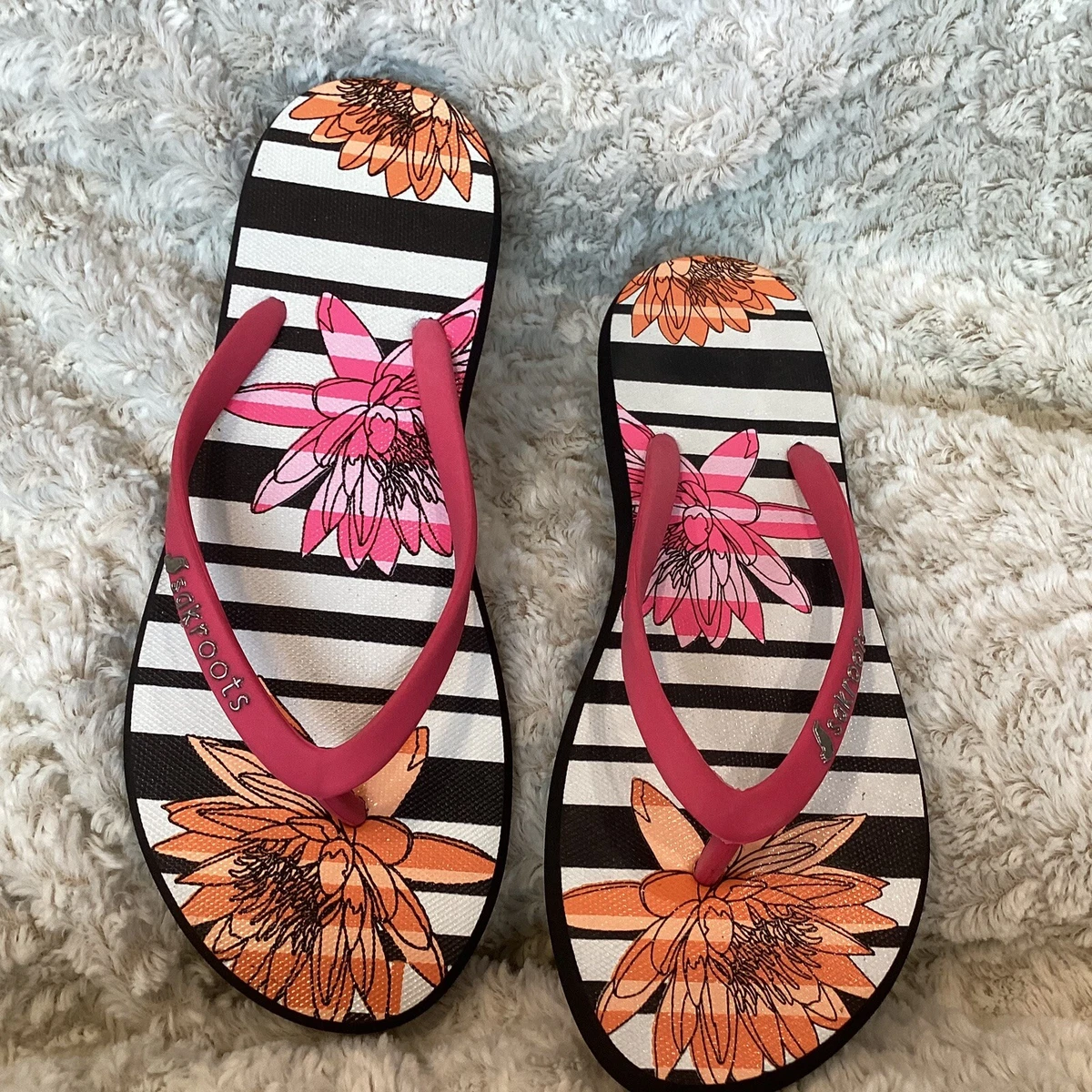 Sakroots flip flops hot sale