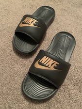 Nike Slide Sandal Women Size 7