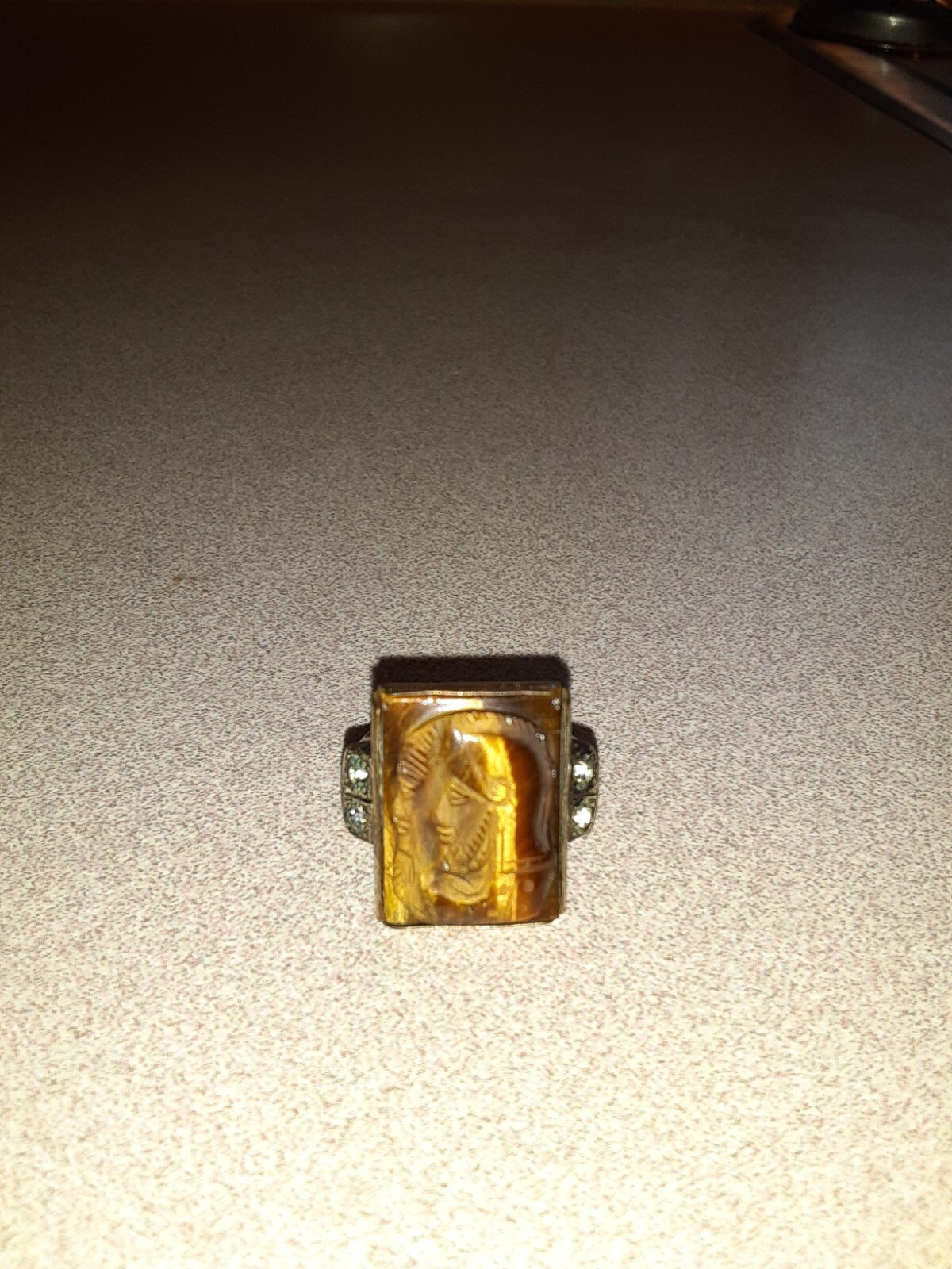 Picture 2 of 6