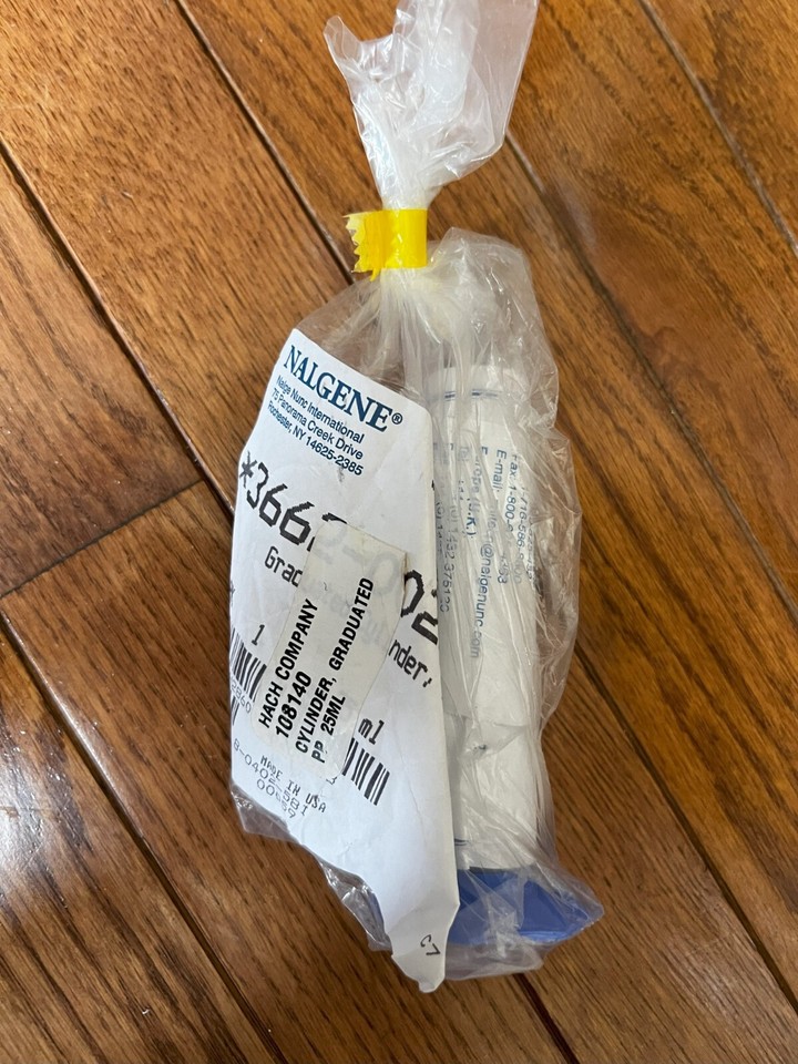 HACH MEL/850 Portable Water Laboratory includes DR 850 Colorimeter and ...