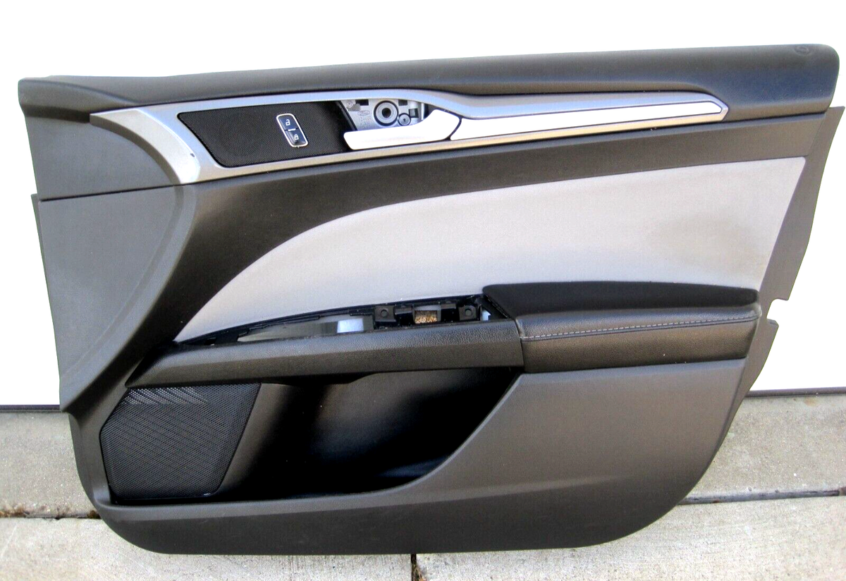 2013-2016 Ford Fusion right front interior door panel charcoal