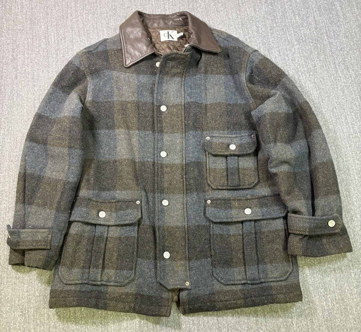 VTG 90s Calvin Klein Wool Hunting Mackinaw Chore Coat Size L Blue Plaid Workwear