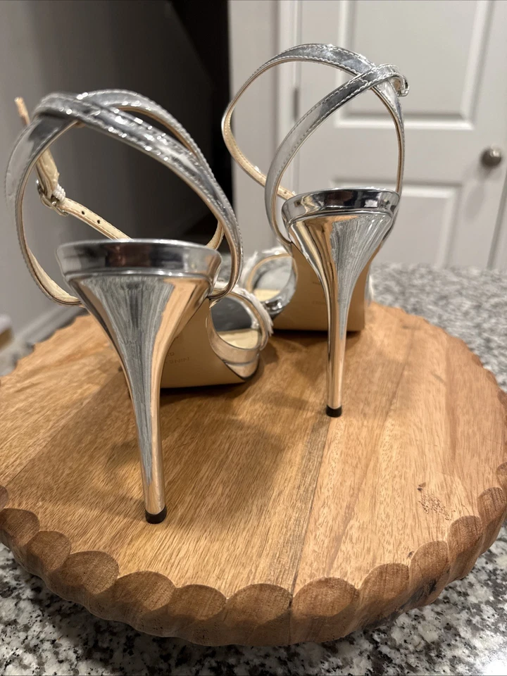 Precioso Nine West plateado talla 8,5 Foto 3 de 4