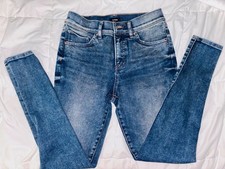 Womans Express skinny jeans midrise size 6R