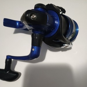 Daiwa Samurai 2500B Spinning Fishing Reel - Blue