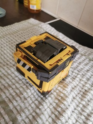 Drei Figuren aus dem Film Wall-E, Wall-E, Eve und der Aufräumer 