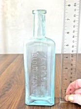 Antique Madame Yale’s Excelsior Blood Tonic Patent Medicine Bottle Chicago NY