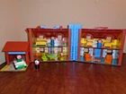 Vintage 1980s Fisher Price LITTLE PEOPLE Play TUDOR HOUSE #952 Complete