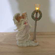 Roman Inc Seraphim Classics "Meri Happy Christmas" 78319 Lighted Christmas Angel