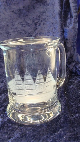 NAUTICAL ETCHED SHIP ~ Mug ~ Just Really Beautiful ~ 4.5” ~ VGC ~ - Picture 2 of 5
