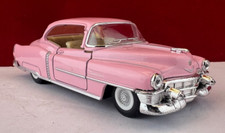 Kinsmart - 1:43 Scale Model 1953 Cadillac Series 62 Coupe Pink Vintage