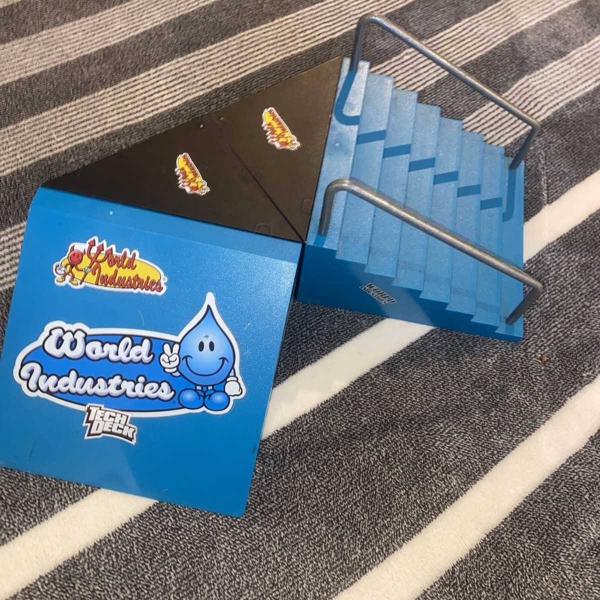 Tech Deck Skateparks World Industries Stairs Ramp | eBay