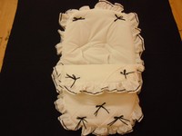 Beautiful. Luxury Car Seat Cosytoes / Footmuff Colour White / Black Beautiful. Luxury Car Seat Cosytoes / Footmuff Colour White / Black