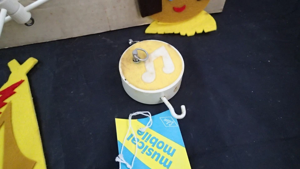 Vintage Eden Mobile Musical Cowboys & Indians In Box Rare Plus Mobile W Germany - Image 4 of 4